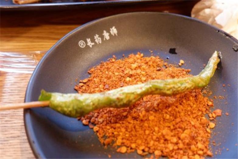 乐山长药油炸串串